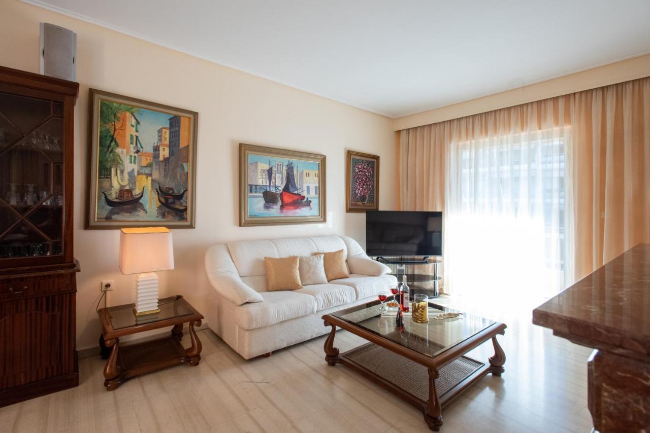 Hector'S Flisvos Apartment Atenas Exterior foto