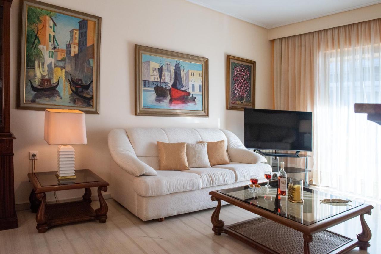 Hector'S Flisvos Apartment Atenas Exterior foto